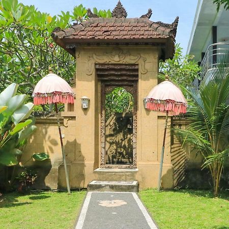 Gianyar Hotel Екстериор снимка