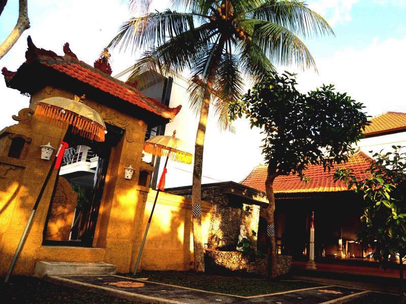 Gianyar Hotel Екстериор снимка