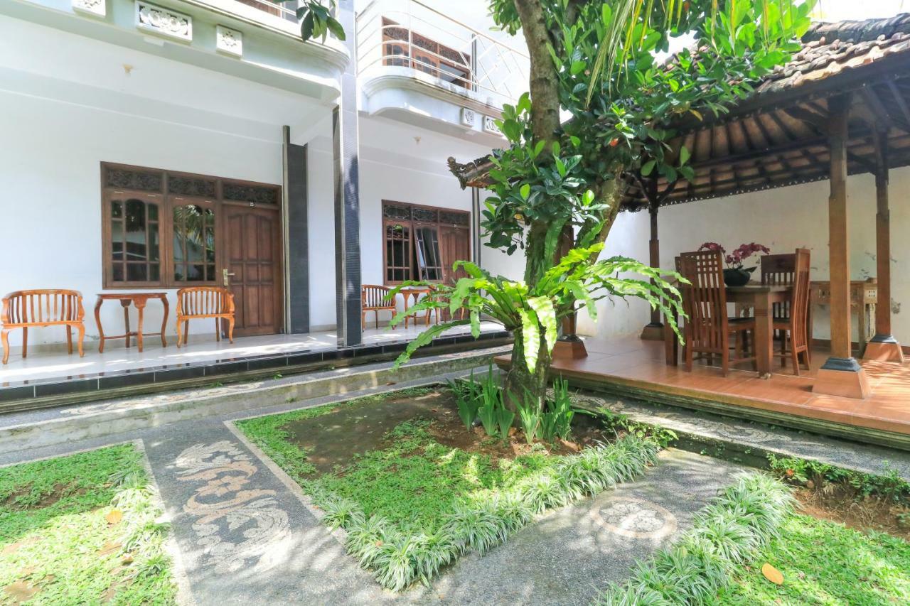 Gianyar Hotel Екстериор снимка