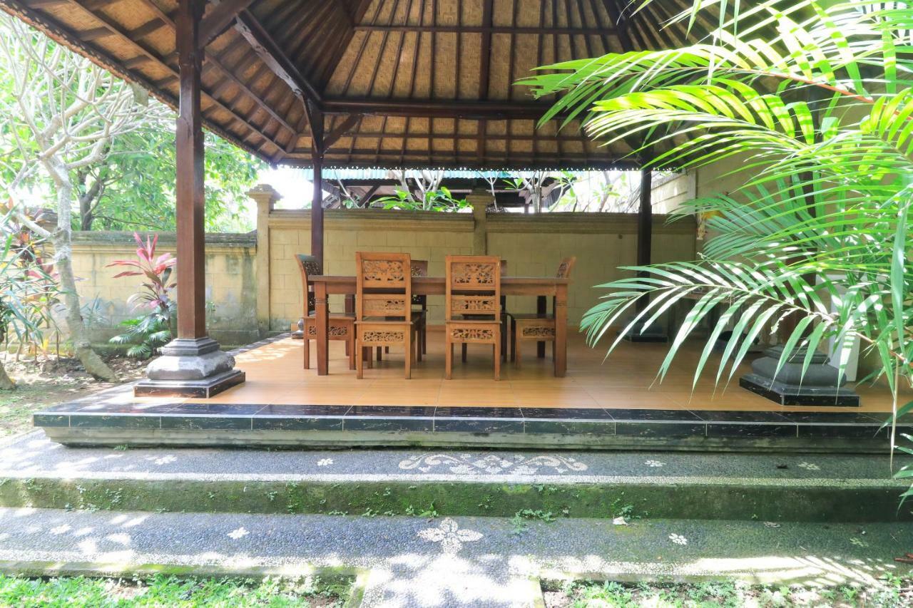 Gianyar Hotel Екстериор снимка